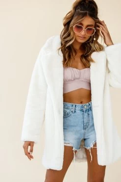 Tahoe Faux Fur Notch Lapel Coat Cream White