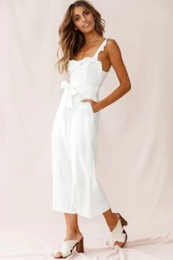 Kaia Ruffle Strap Wide-Leg Capri Jumpsuit White 8 Kaia Ruffle Strap Wide-Leg Capri Jumpsuit White -Fashion women's clothing 190123 sl15274 26547d01 white