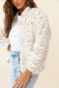Wyoming Front Pocket Printed Fur Jacket White/Beige -Fashion women's clothing 26649B01 WHITE BEIGE 4