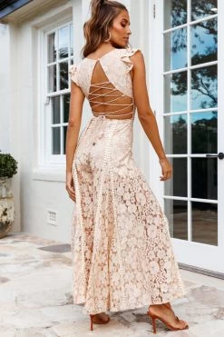 Take Note Laced-Back Frill Shoulder Lace Jumpsuit Nude -Fashion women's clothing 26905D01 NUDE 2