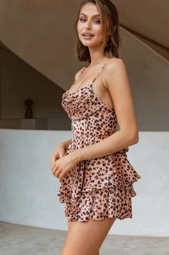 Well Versed Cowl Neck Flounce Romper Animal Print Blush 11 Well Versed Cowl Neck Flounce Romper Animal Print Blush -Fashion women's clothing 27595D10 BLUSH 5 1