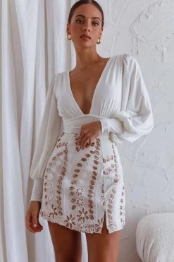 Late Nights Sequin Embellished Mini Skirt White 11 Late Nights Sequin Embellished Mini Skirt White -Fashion women's clothing 63386DWHITE 4