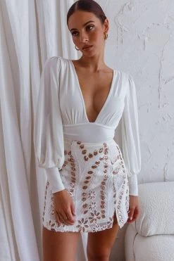 Late Nights Sequin Embellished Mini Skirt White 13 Late Nights Sequin Embellished Mini Skirt White -Fashion women's clothing 63386DWHITE 6