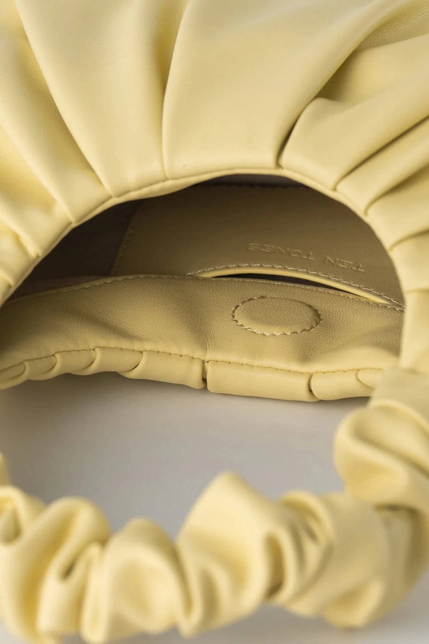 TEN TONES Alani Cloud Bag Yellow 4 TEN TONES Alani Cloud Bag Yellow - Image 4