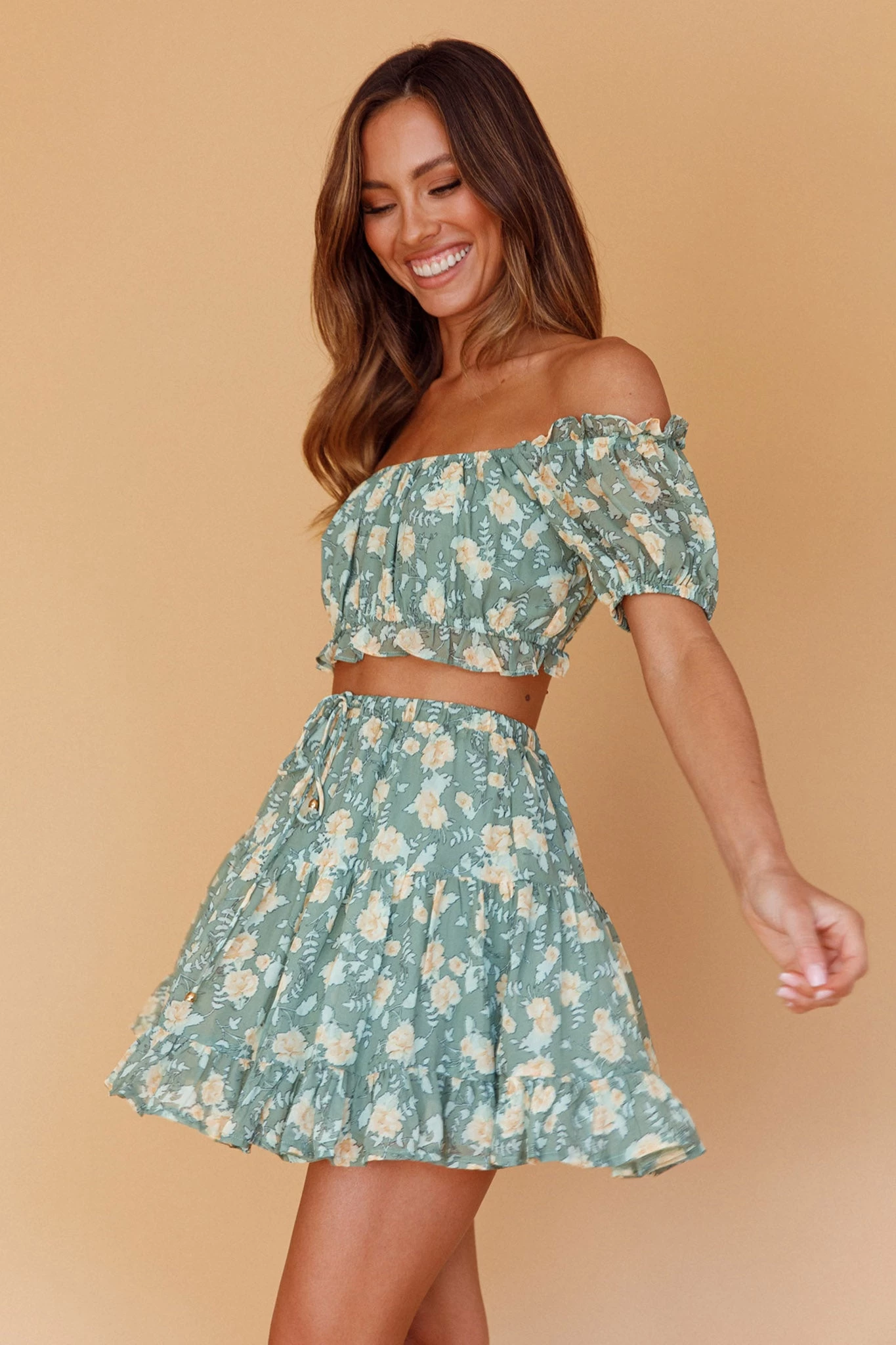 Archana Puff Sleeve Crop Top Floral Green 1 Archana Puff Sleeve Crop Top Floral Green