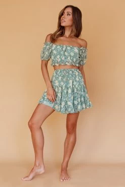 Archana Puff Sleeve Crop Top Floral Green 9 Archana Puff Sleeve Crop Top Floral Green -Fashion women's clothing CM1217D T 20GREEN 2