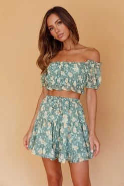 Archana Puff Sleeve Crop Top Floral Green 11 Archana Puff Sleeve Crop Top Floral Green -Fashion women's clothing CM1217D T 20GREEN 5