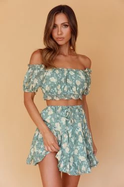 Archana Puff Sleeve Crop Top Floral Green 13 Archana Puff Sleeve Crop Top Floral Green -Fashion women's clothing CM1217D T 20GREEN 7