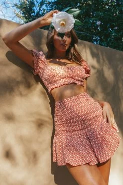 Paradis Off-Shoulder Shirred Eyelet Embroidery Crop Top Terracotta 14 Paradis Off-Shoulder Shirred Eyelet Embroidery Crop Top Terracotta -Fashion women's clothing CM1269B T TERRACOTTA 7