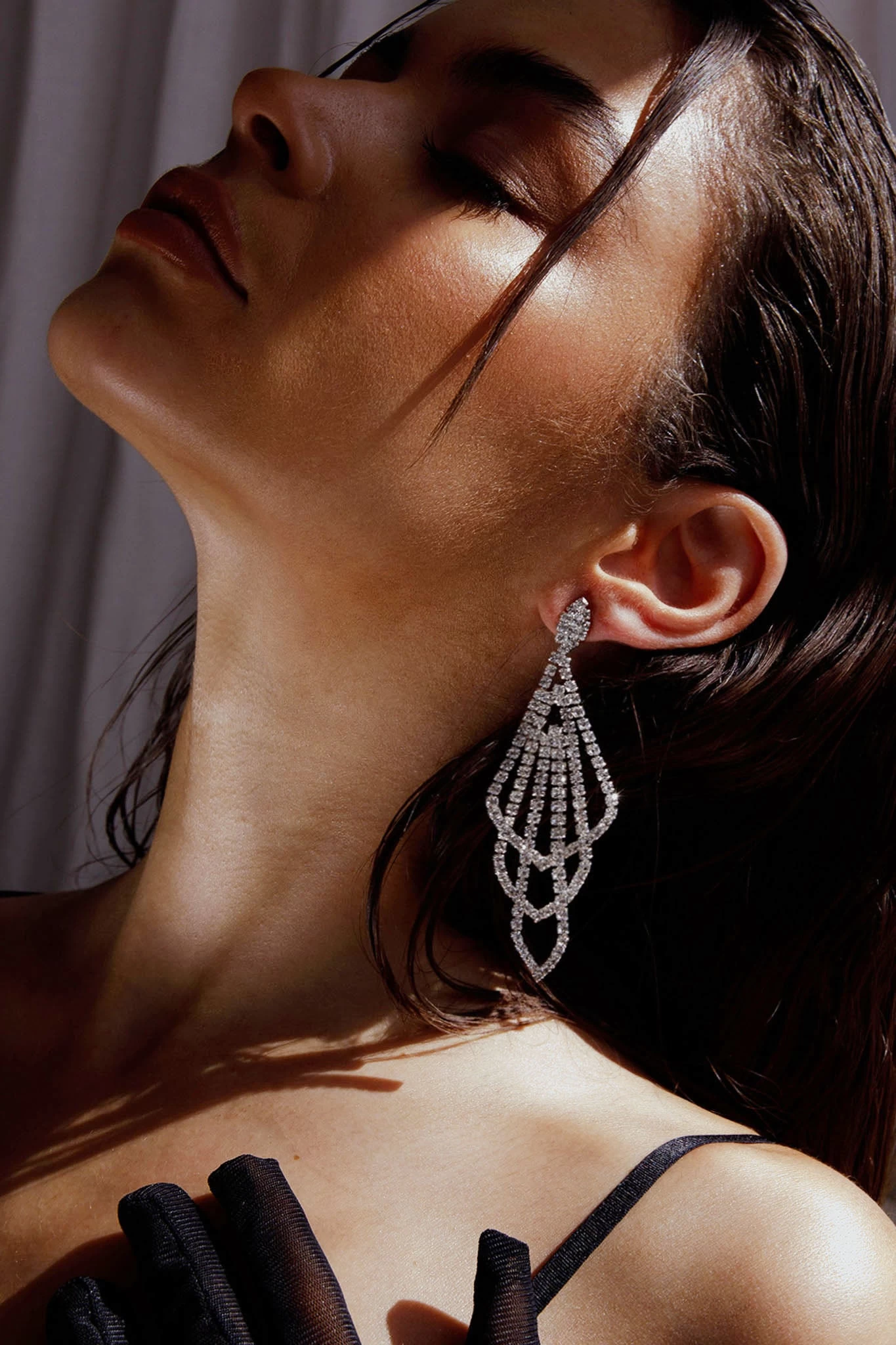 Evangelina Chandelier Earrings Silver 1 Evangelina Chandelier Earrings Silver