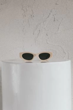 Regina Cat-eye Acetate Sunglasses Cream -Fashion women's clothing SG001CREAM 3