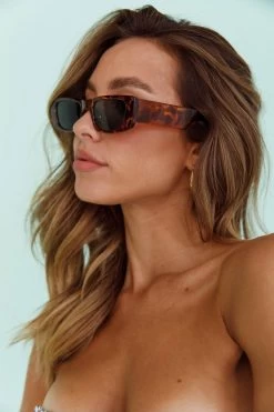 Monica Classic 90's Square Frame Sunglasses Tort 12 Monica Classic 90's Square Frame Sunglasses Tort -Fashion women's clothing SG004TORT 6