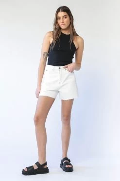 Dr. Denim Dr Denim Nora Shorts Light Ecru -Fashion women's clothing SLDD005LIGHTECRU 2 704f76f4 bd87 4335 b66b 28ed0867b36a
