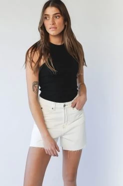 Dr. Denim Dr Denim Nora Shorts Light Ecru -Fashion women's clothing SLDD005LIGHTECRU 8 1bc58d8a a82e 45db b77b 9f4fa39c0fa9