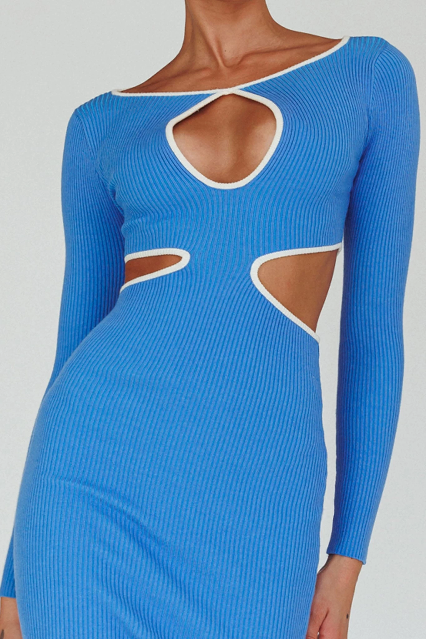 Jovie Keyhole Knit Midi Dress Blue 4 Jovie Keyhole Knit Midi Dress Blue - Image 4