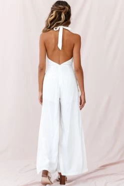 Aruba Wide Leg Halterneck Jumpsuit White 8 Aruba Wide Leg Halterneck Jumpsuit White -Fashion women's clothing photo 1186 st1716d01 white