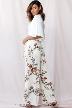 Amanda Wide-Leg Frill Detail Pants Floral Print Beige -Fashion women's clothing photo 1221 st2069b beige