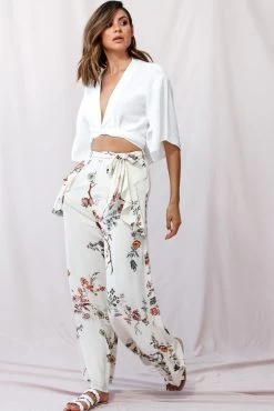 Amanda Wide-Leg Frill Detail Pants Floral Print Beige -Fashion women's clothing photo 1224 st2069b beige